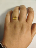Anillo alambre fino dorado en forma de flor