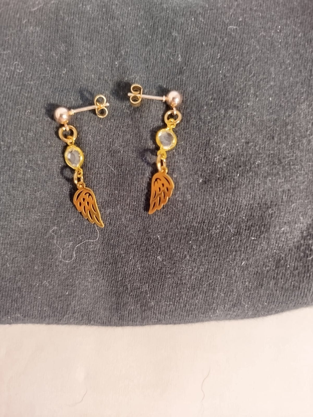 Pendientes alas doradas