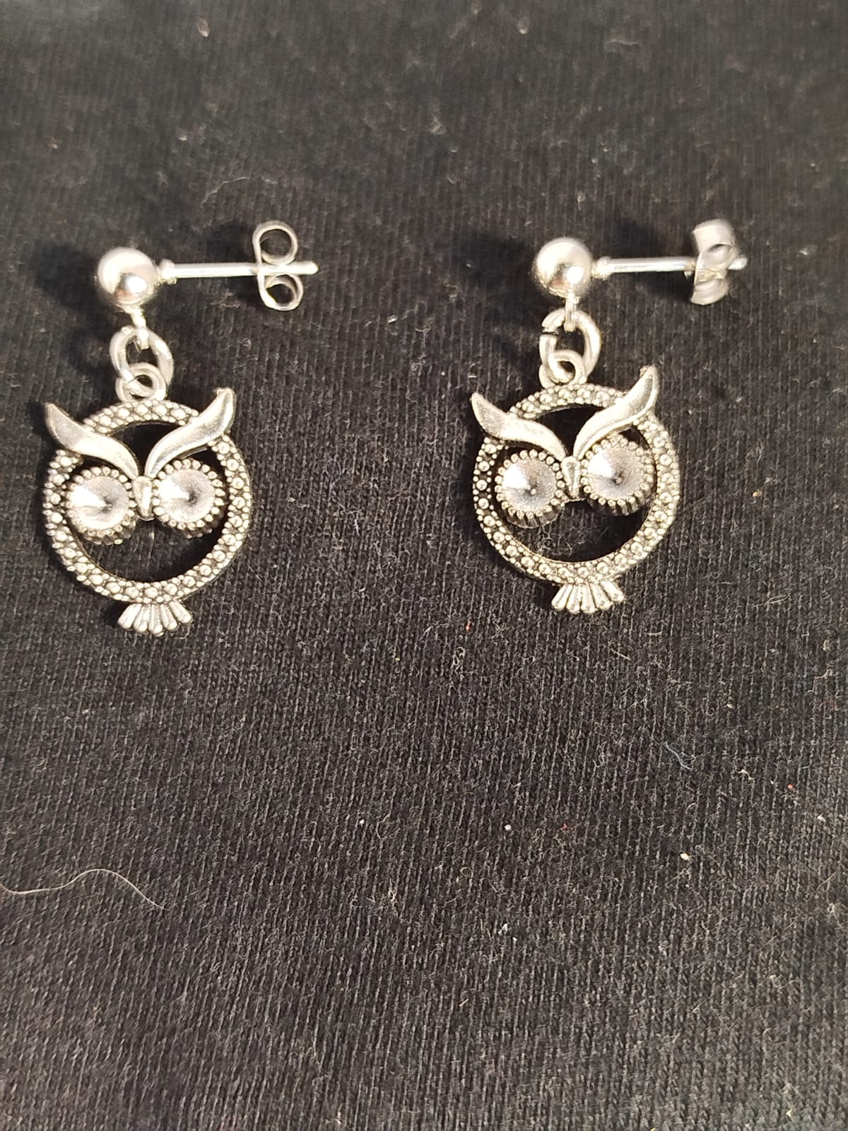 Pendientes buho plateado