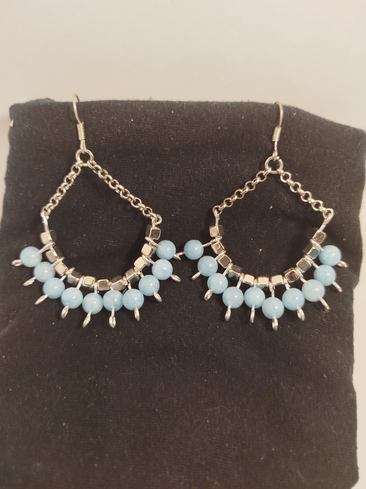 Pendientes plateados con Jade de 6mm