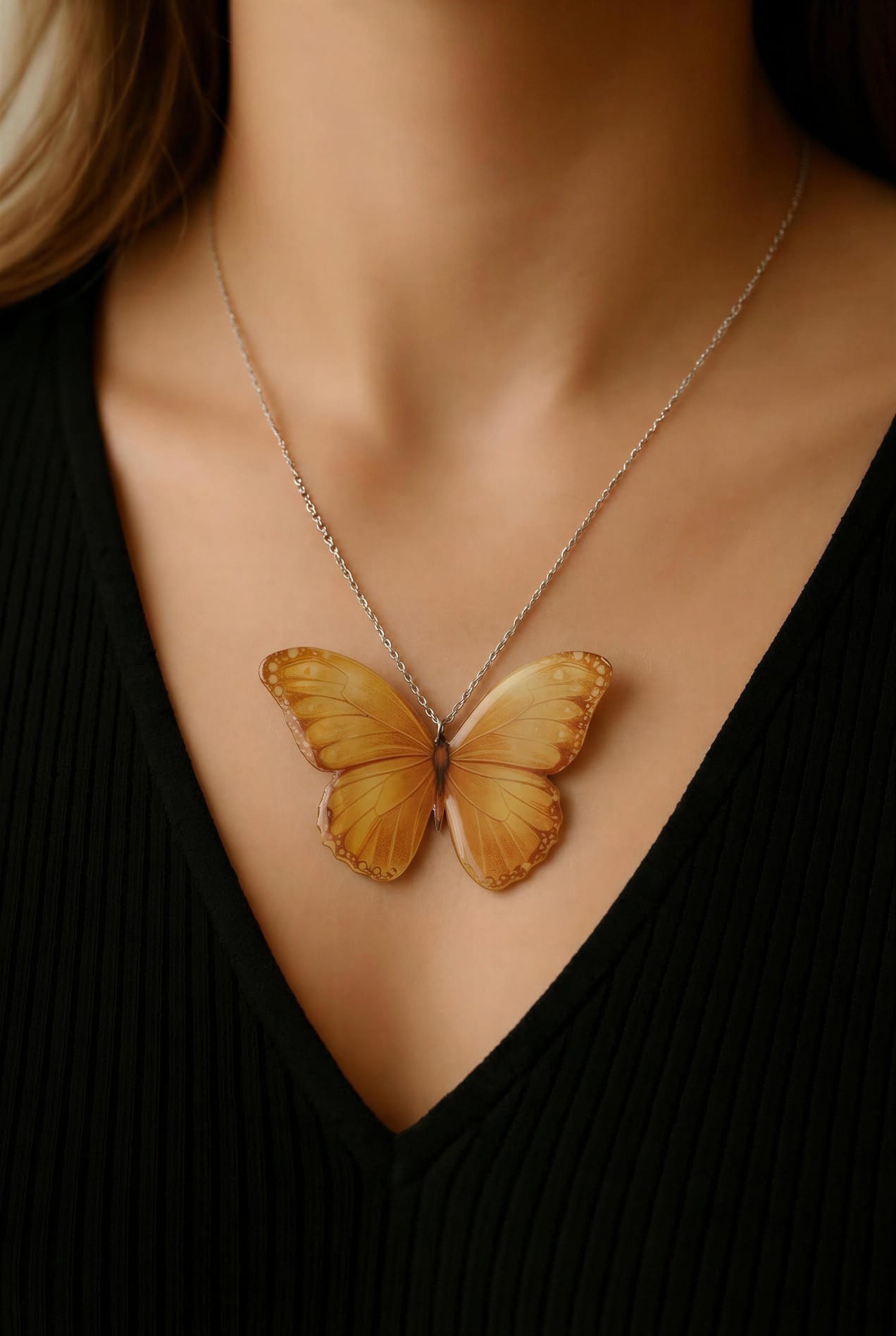 Mariposa Grande color caramelo